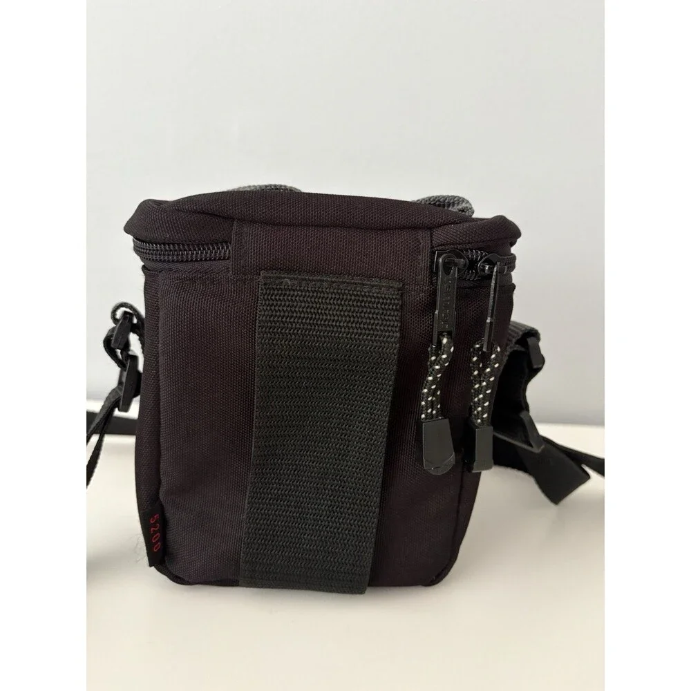 Tamrac Black Camera Shoulder Bag Model 5201 Belt Bag Loop Zippered Top EUC